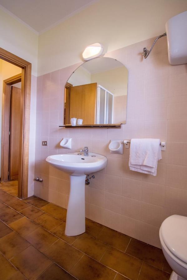 Hotel Cantalodole Magione Kültér fotó